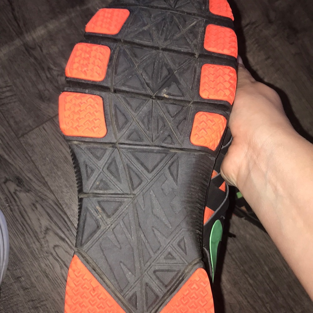 🎉HP🎉Colorful Nike Shoes Men - Picture 4 of 5